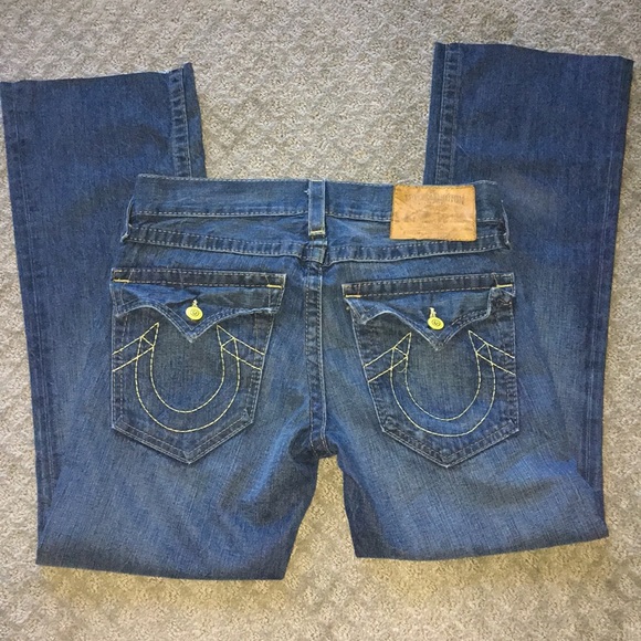 True Religion - Picture 5 of 8